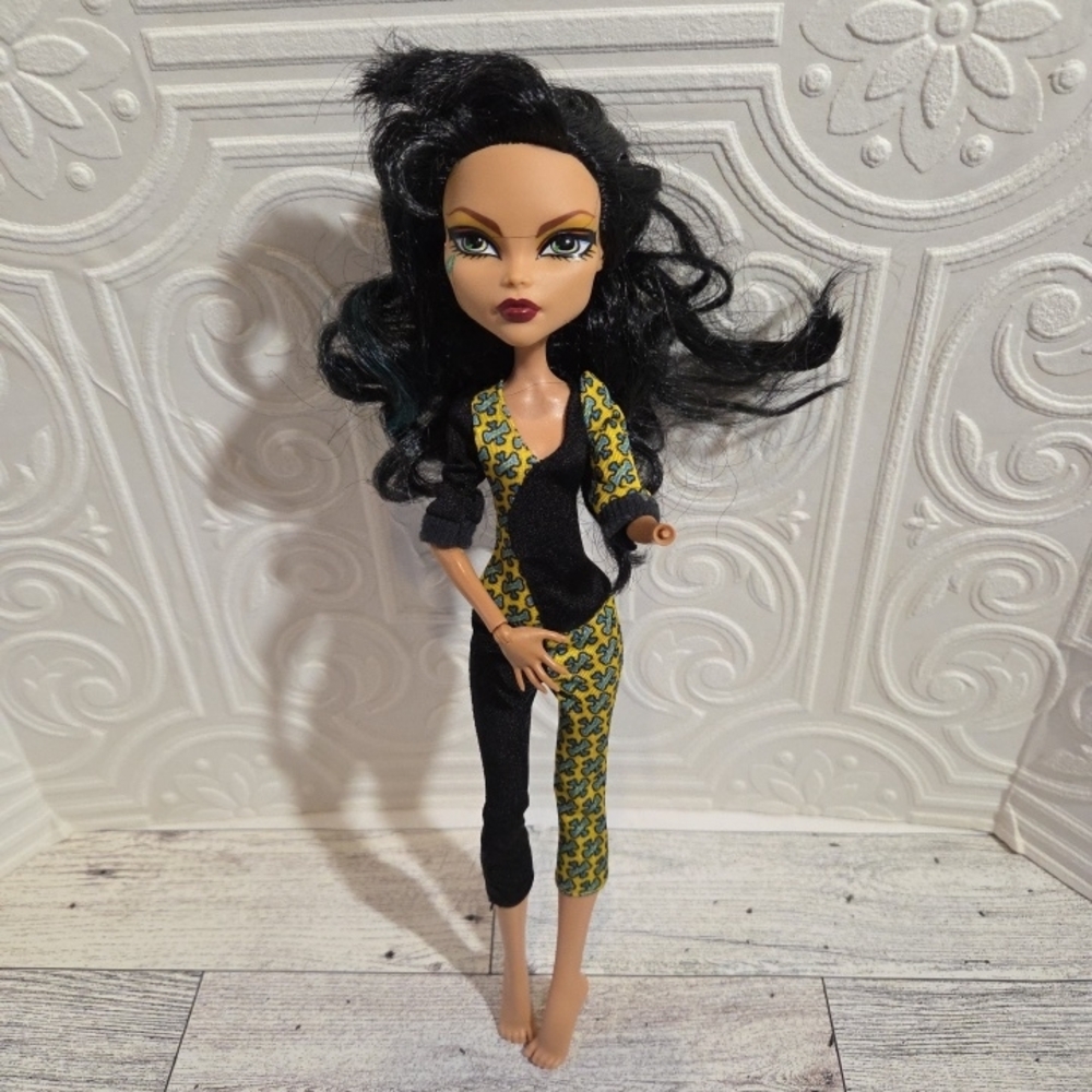 2008 Cleo De Nile Monster High Frights Camera Action Carpet